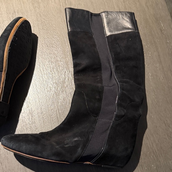 Black Suede Knee-High Boots - Picture 4 of 9